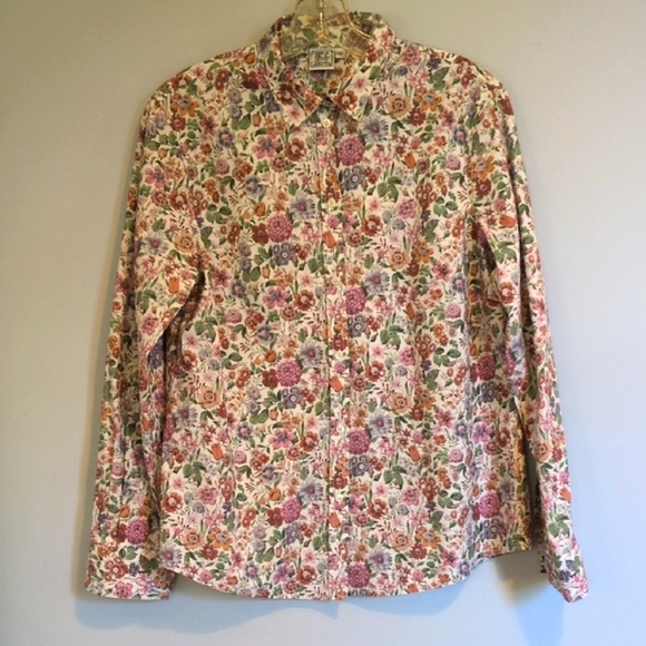 Oxford Shirt Co. Floral Blouse - Picture 3 of 5